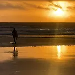 Surf Vista - Da Areia Branca * Lourinha (Lisbon)