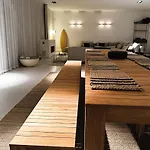 Surf Vista - Da Areia Branca * Lourinha (Lisbon)